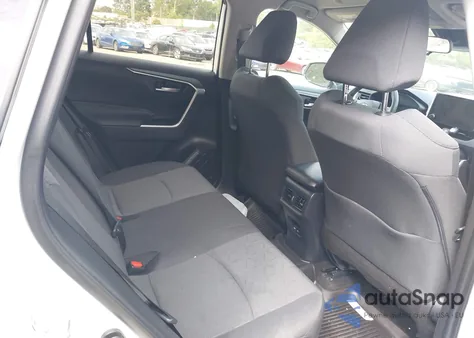 2024 Toyota Rav4 Xle z USA, uszkodzony, nr VIN 2T3P1RFV7RC489428